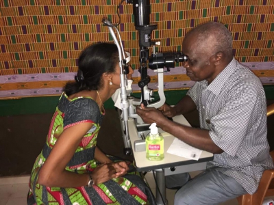 Campagne de d&eacute;pistage et de soins de la cataracte dans la commune de Daoukro par la Fondation Sahara International et L&rsquo;ONG Life First